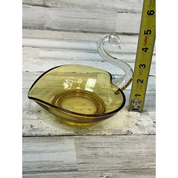 MCM New Martinsville Glass Heart Shape Amber & Clear Swan Bowl Nut Dish - Picture 6 of 6